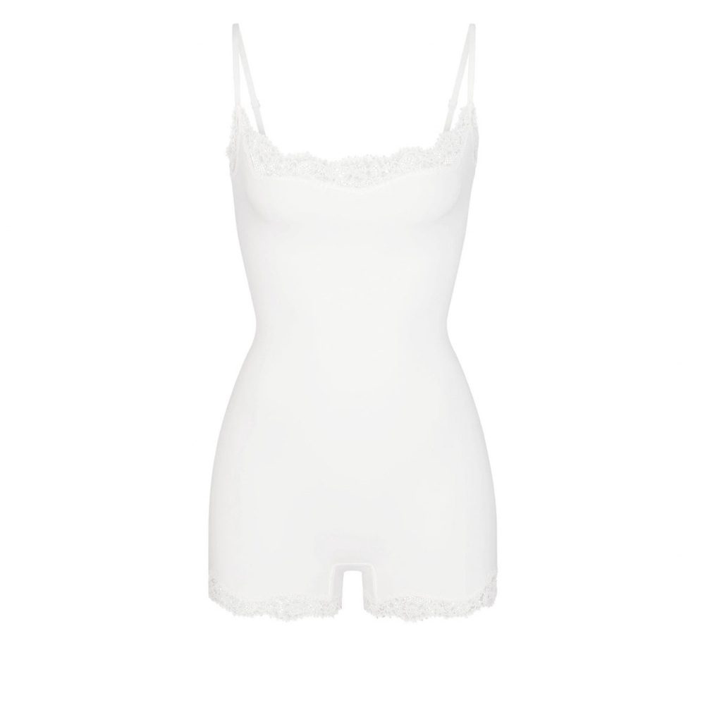 Skims fits everybody lace onesie